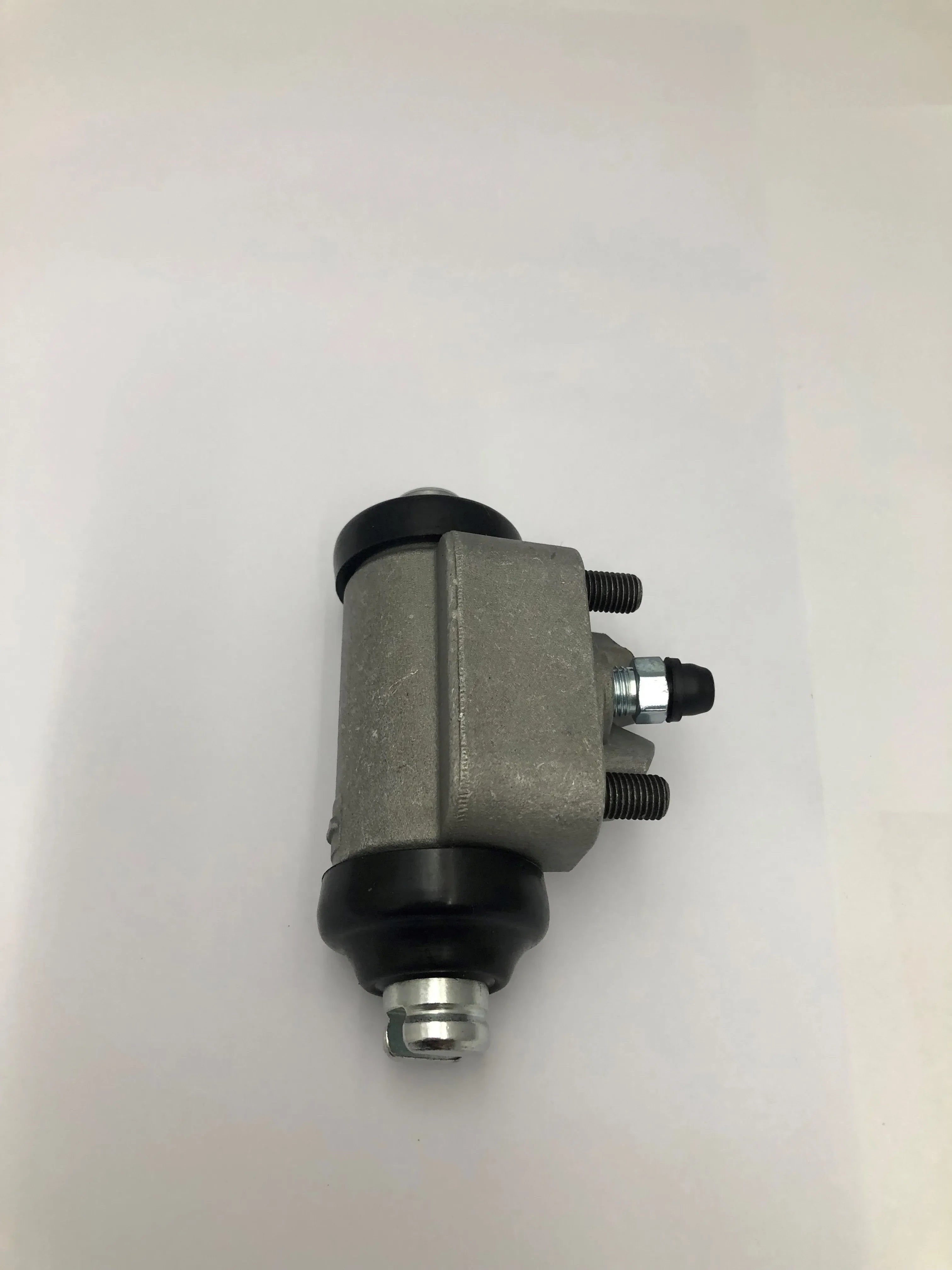WHEEL CYLINDER LAND ROVER S3 SWB RHR 243302-Land Rover-Sovereign Auto