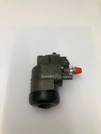 FRONT RIGHT HAND WHEEL CYLINDER 243744-Land Rover-Sovereign Auto