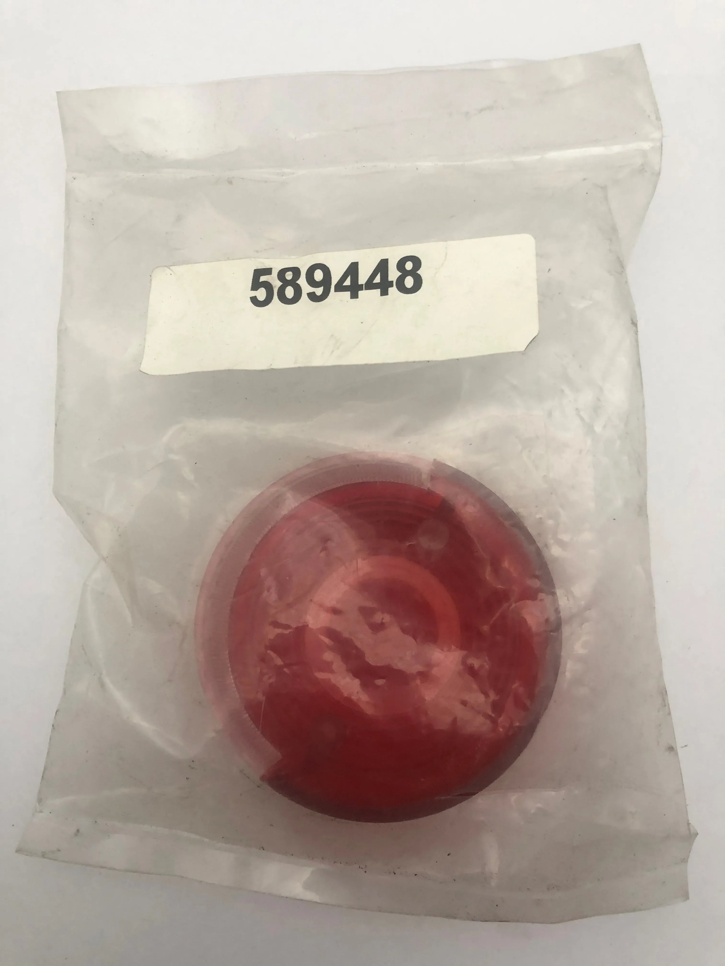 LAND ROVER STOP TAIL LAMP LENS 589448-Land Rover-Sovereign Auto