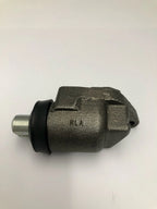 FRONT LEFT HAND WHEEL CYLINDER 600200-Land Rover-Sovereign Auto