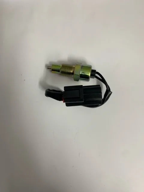 REVERSE SWITCH AMR3918-Land Rover, Range Rover-Sovereign Auto