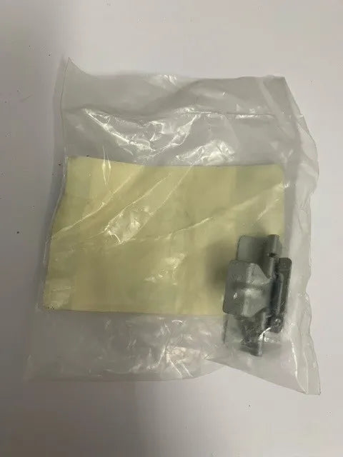 RETAINING CLIP AWR4426G-Land Rover-Sovereign Auto