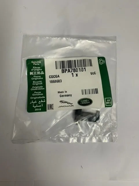 FUEL CAP DOOR CATCH BPA780101-Land Rover, Range Rover-Sovereign Auto