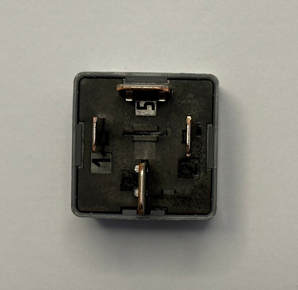 Land Rover, Range Rover RELAY LR126493