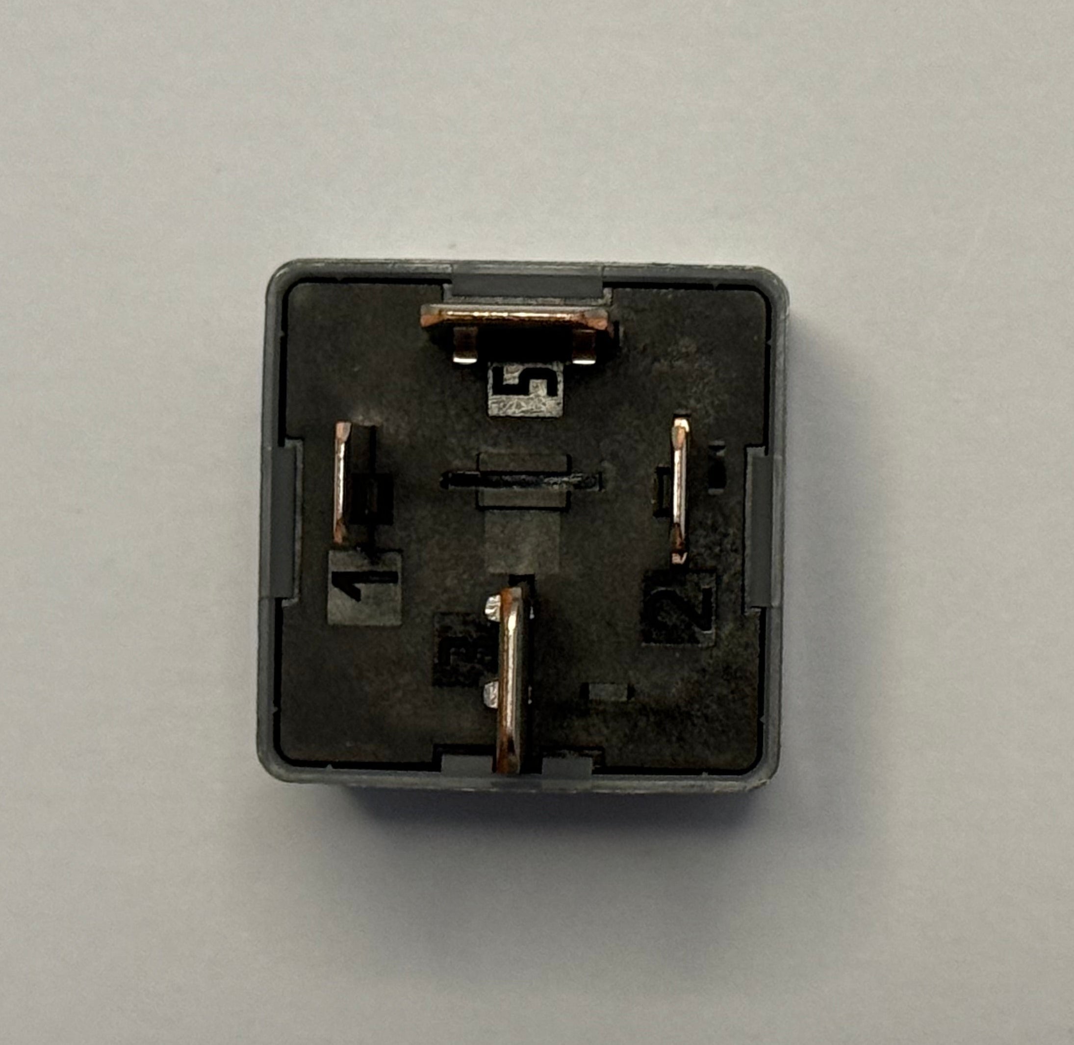 Land Rover, Range Rover RELAY LR126493