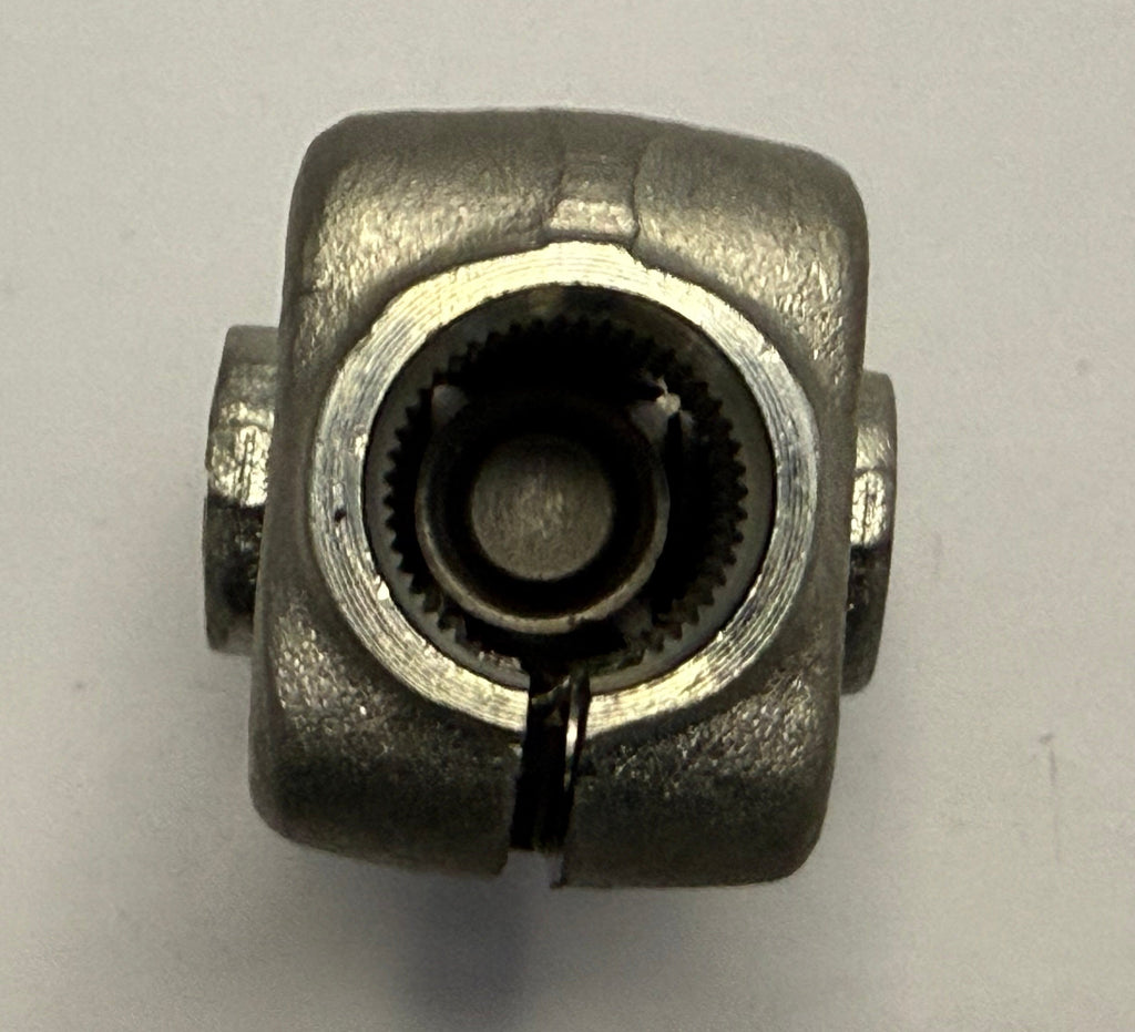 Land Rover, Range Rover UNIVERSAL SHAFT JOINT NRC7704