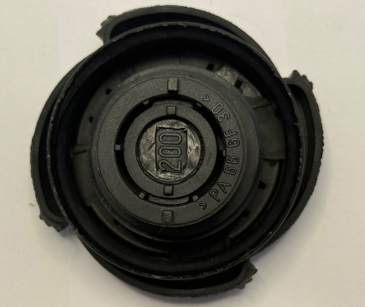 Range Rover EXPANSION TANK CAP PCD100200