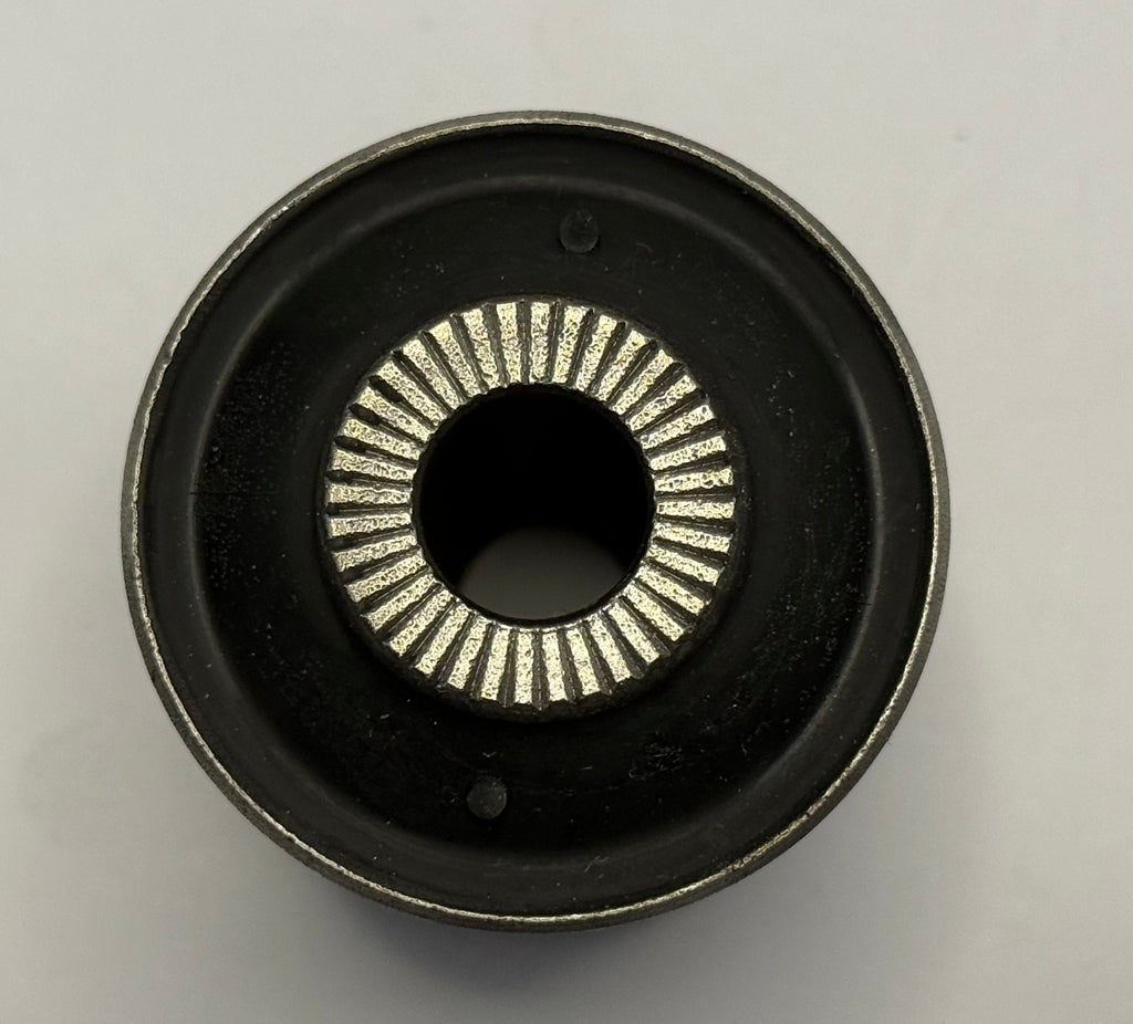 Range Rover LOWER BUSH RBX000070