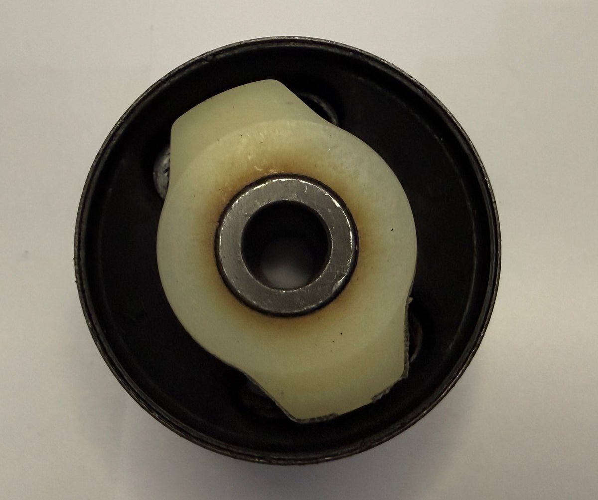 Land Rover REAR ARM BUSH RGX500300