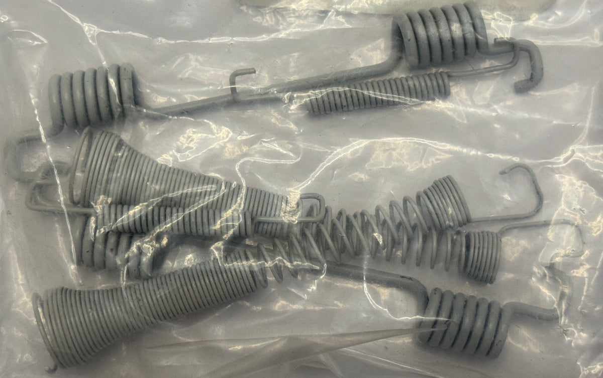Land Rover, Range Rover PARK BRAKE SPRING KIT SMN500020