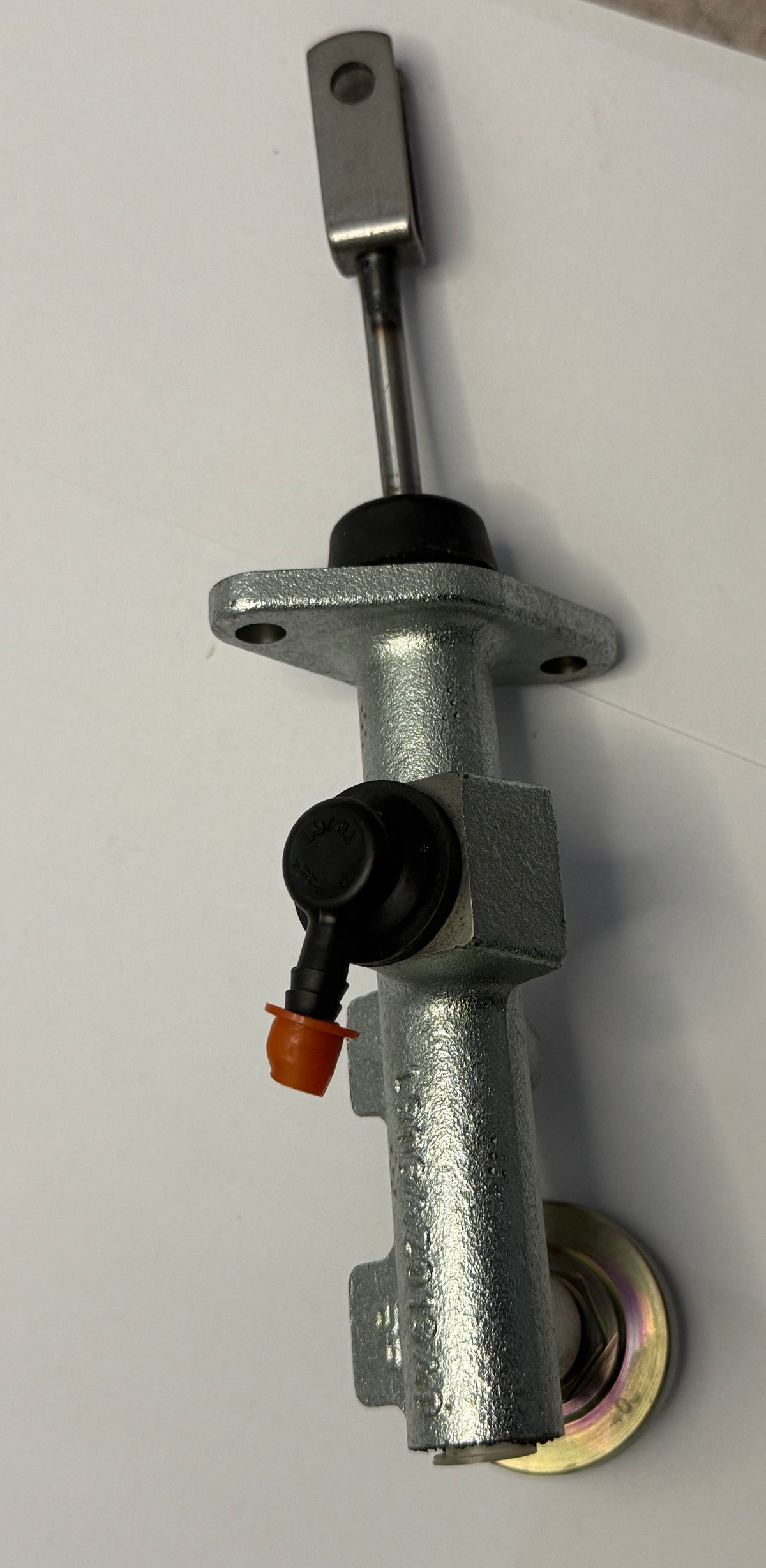 Land Rover CLUTCH MASTER CYLINDER STC000280