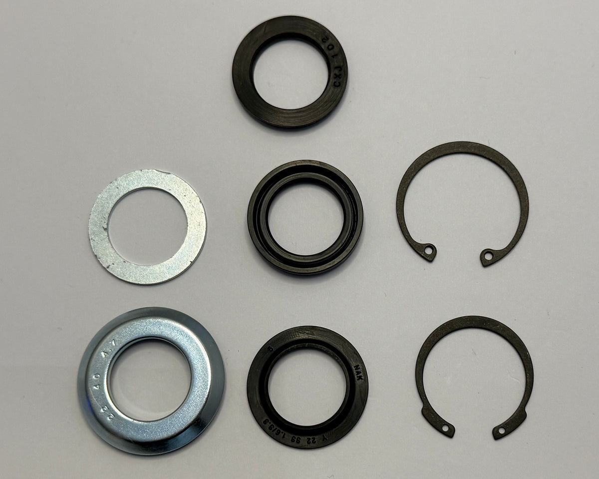Land Rover, Range Rover STEERING BOX PINION SEAL KIT STC889