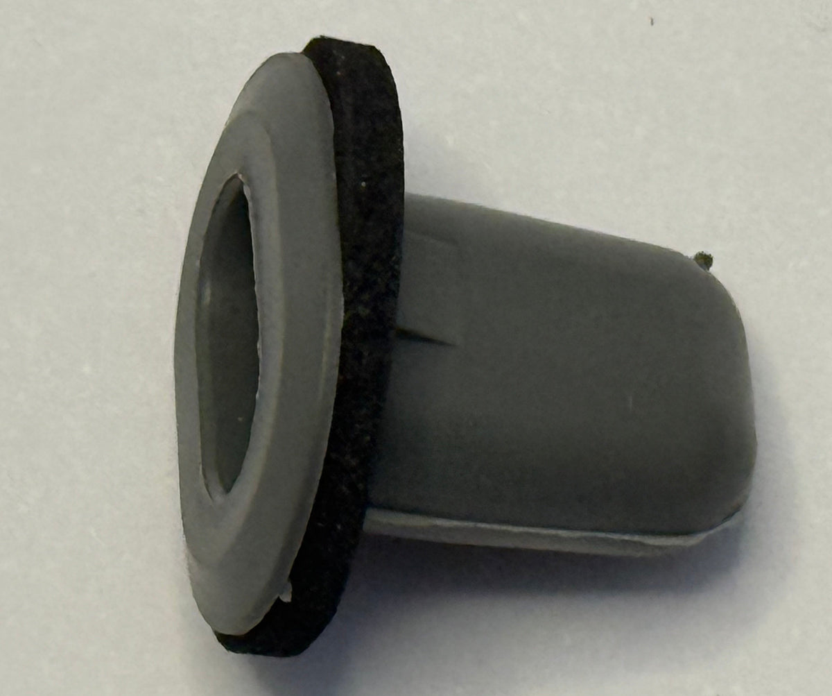 Land Rover, Range Rover RETAINER CLIP XZP500020