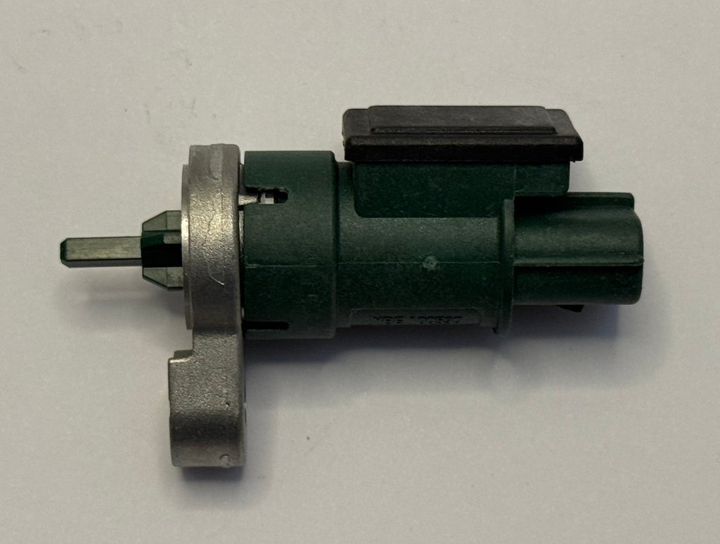 Land Rover SPEEDOMETER TRANSDUCER YBE100530