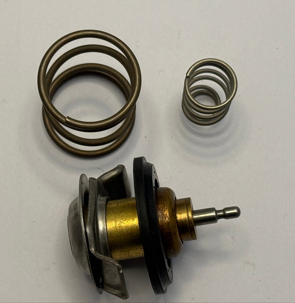 Jaguar THERMOSTAT AJ811788