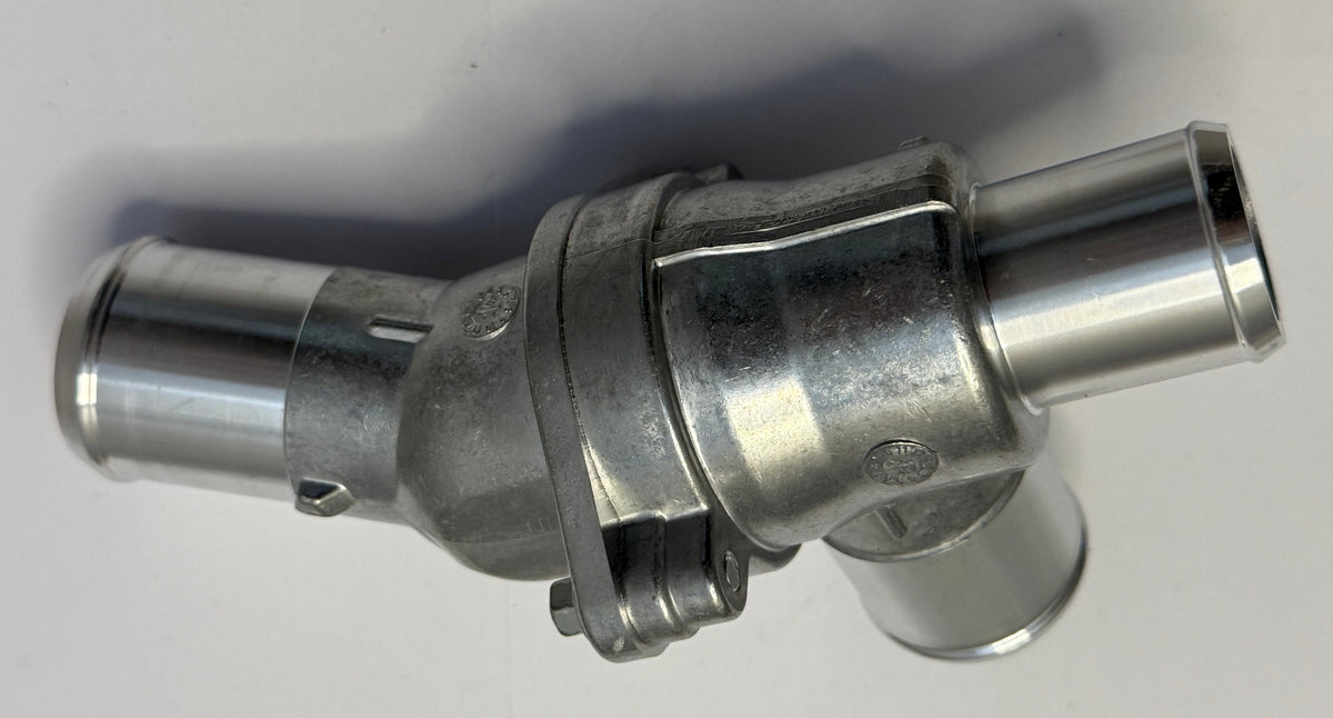 Jaguar THERMOSTAT HOUSING AJ813558