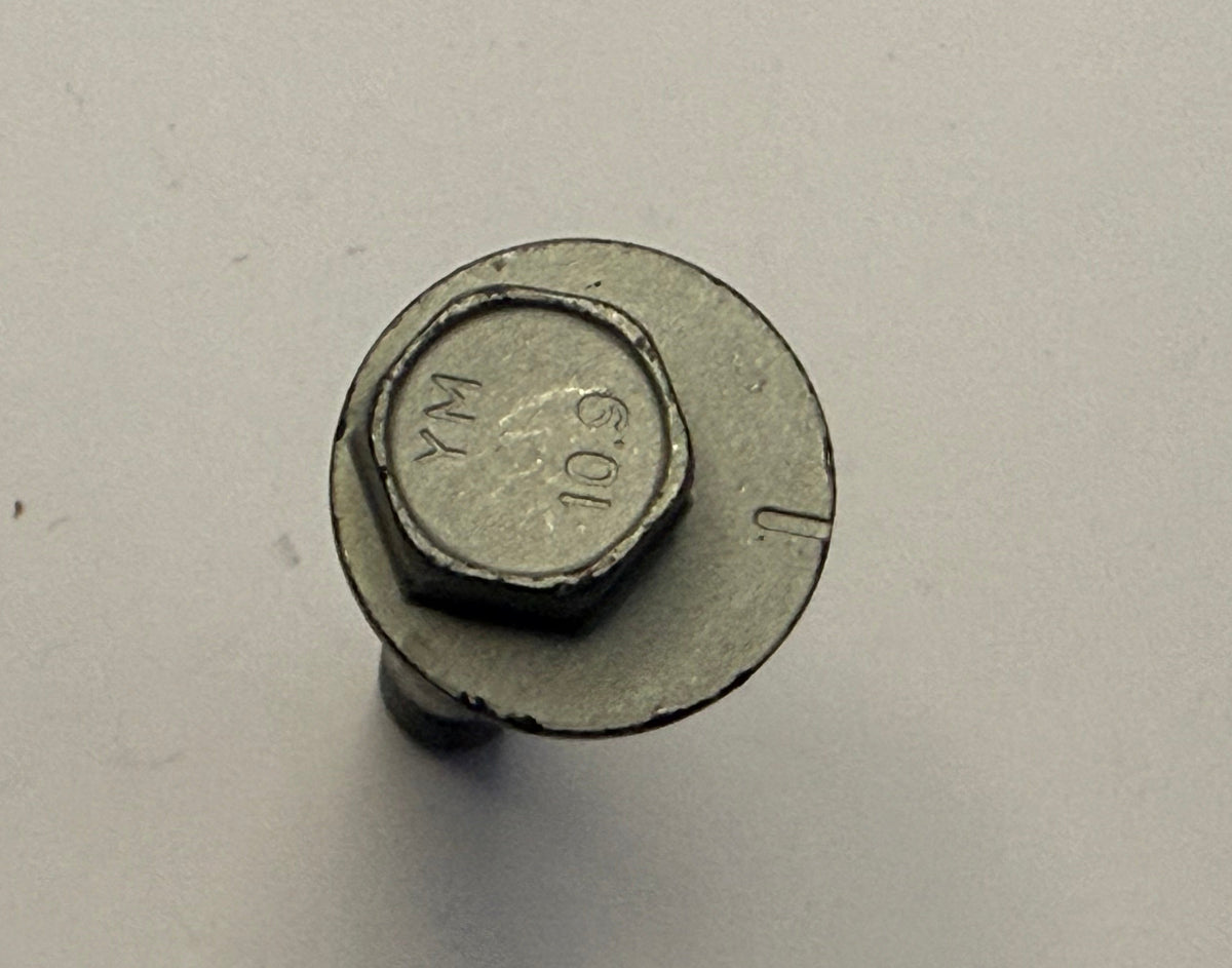 Jaguar SPECIAL BOLT C2P7437