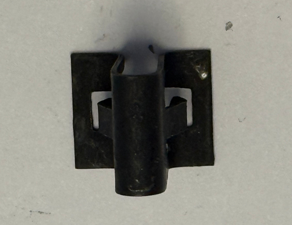 Jaguar RETAINER C2P8074