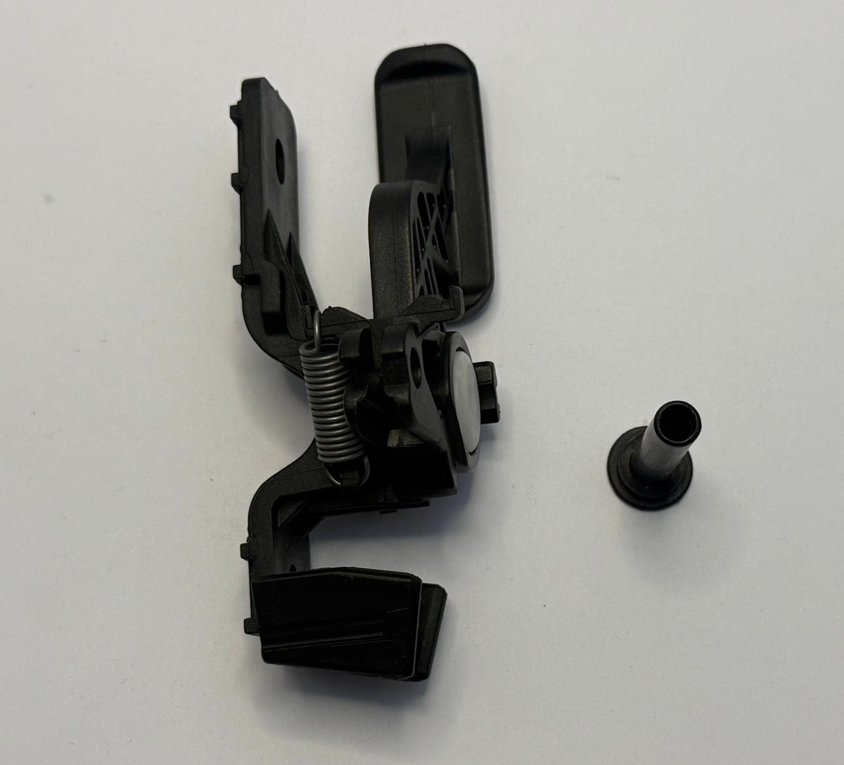 Jaguar FUEL FLAP RELEASE C2S20866