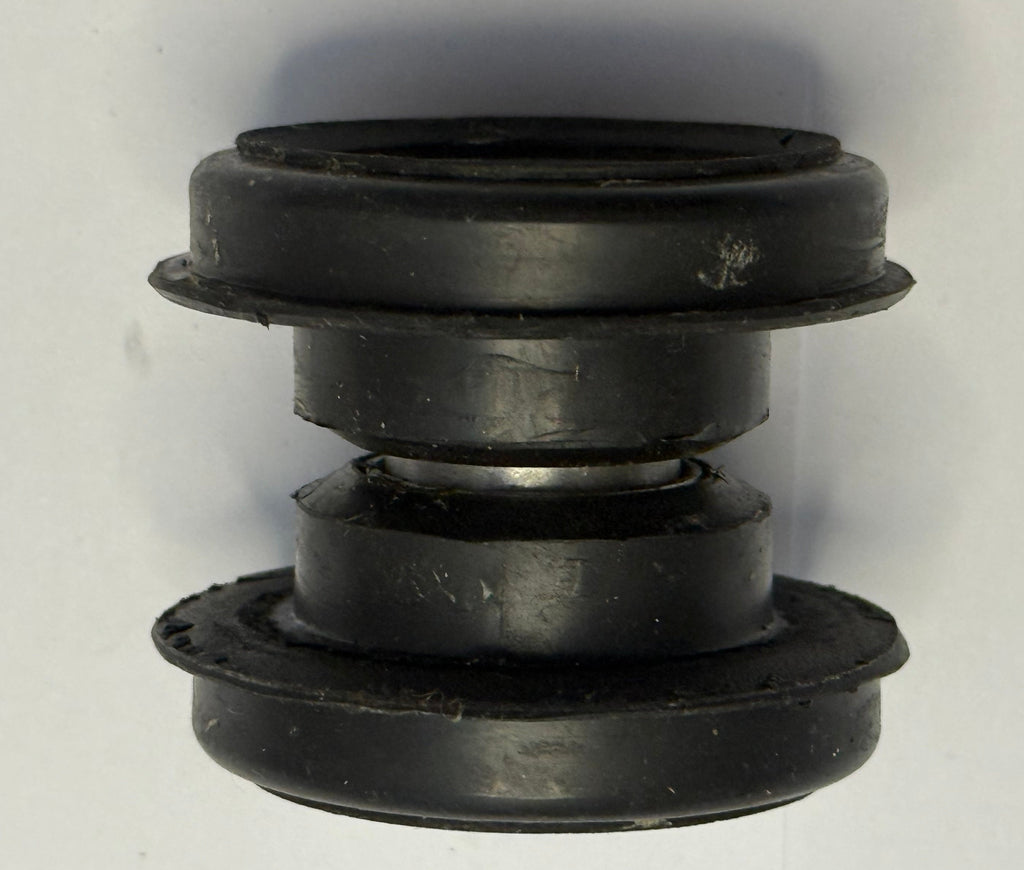 Jaguar CONTROL ARM BUSH CAC9295