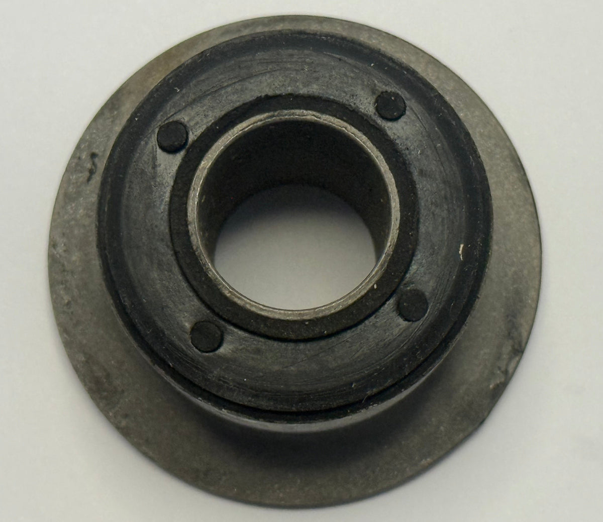 Jaguar LOWER CONTROL ARM BUSH CBC2291