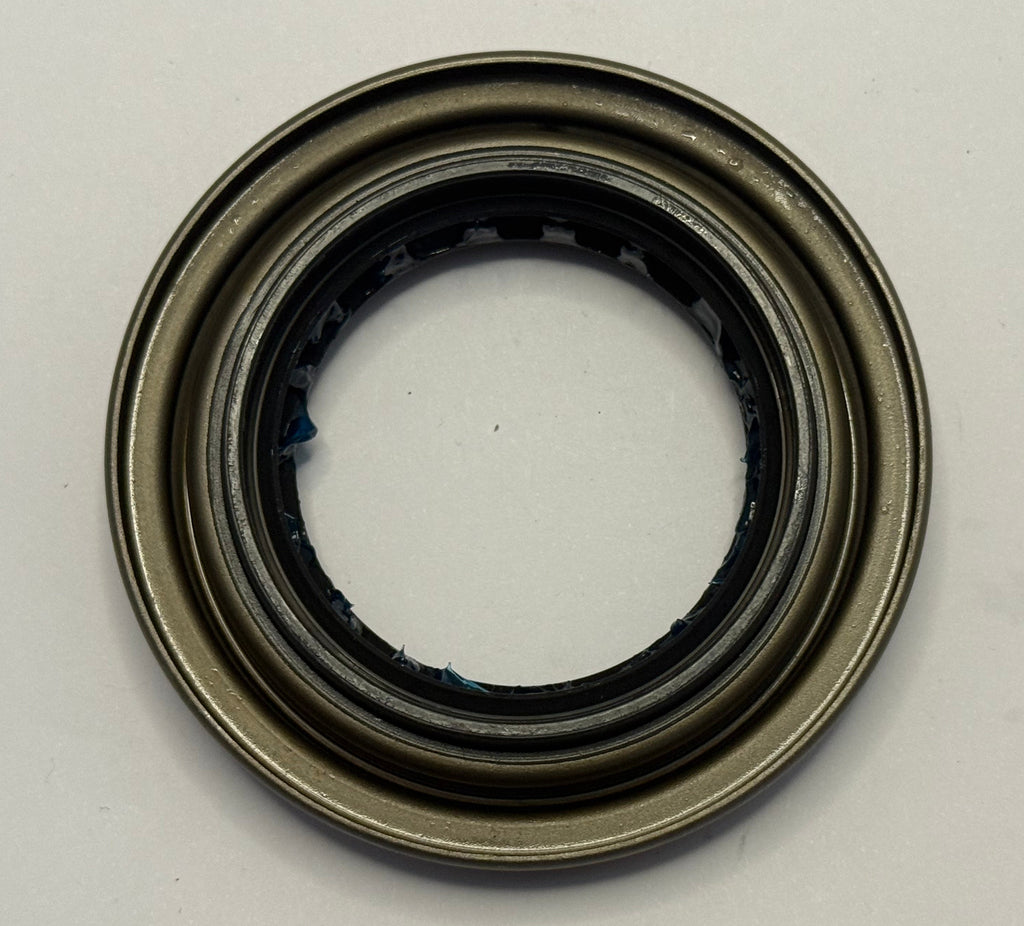 Jaguar DIFF PINION SEAL CBC6923