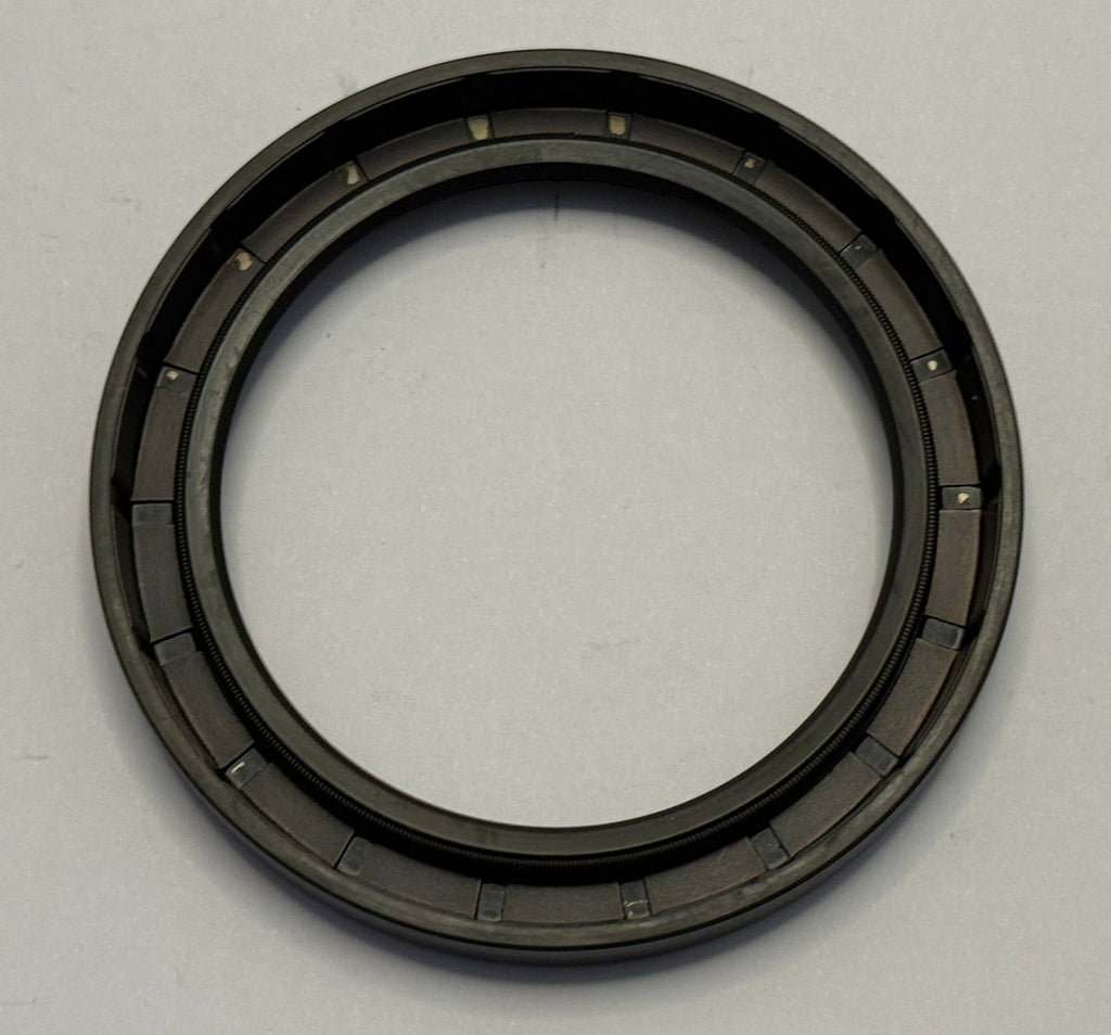 Jaguar REAR OUTER HUB SEAL CCC4466