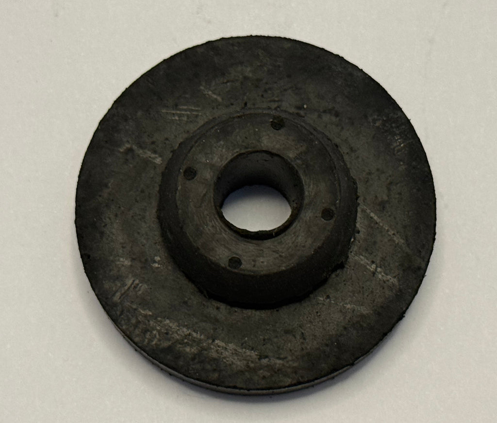 Jaguar RADIATOR MOUNT CCC4794