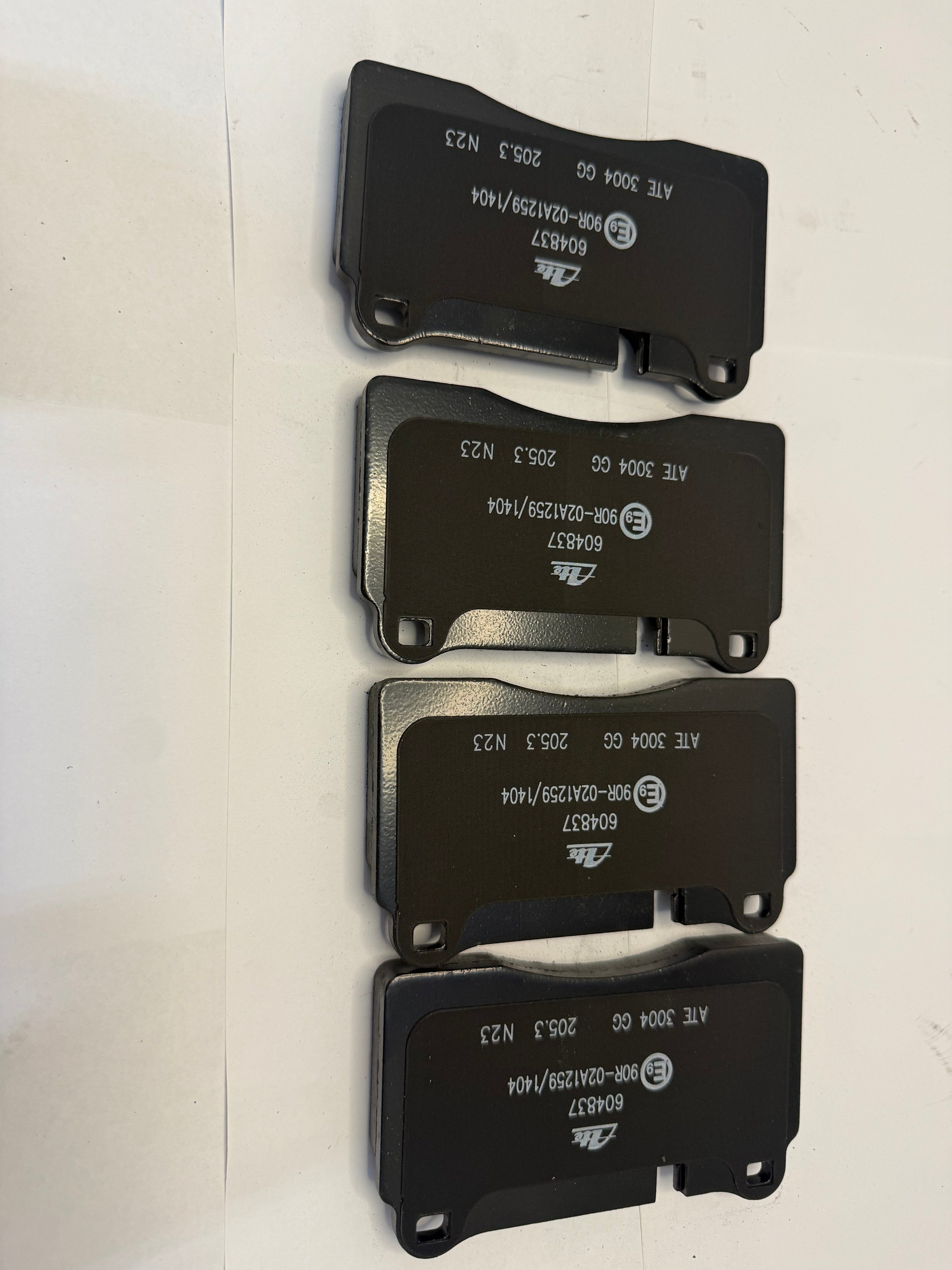 BRAKE PADS FRONT LR148353-Land Rover, Range Rover-Sovereign Auto