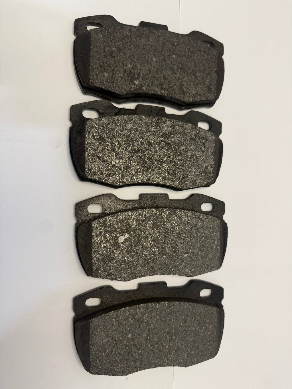 BRAKE PADS FRONT DEFENDER MA > SFP000260-Land Rover-Sovereign Auto