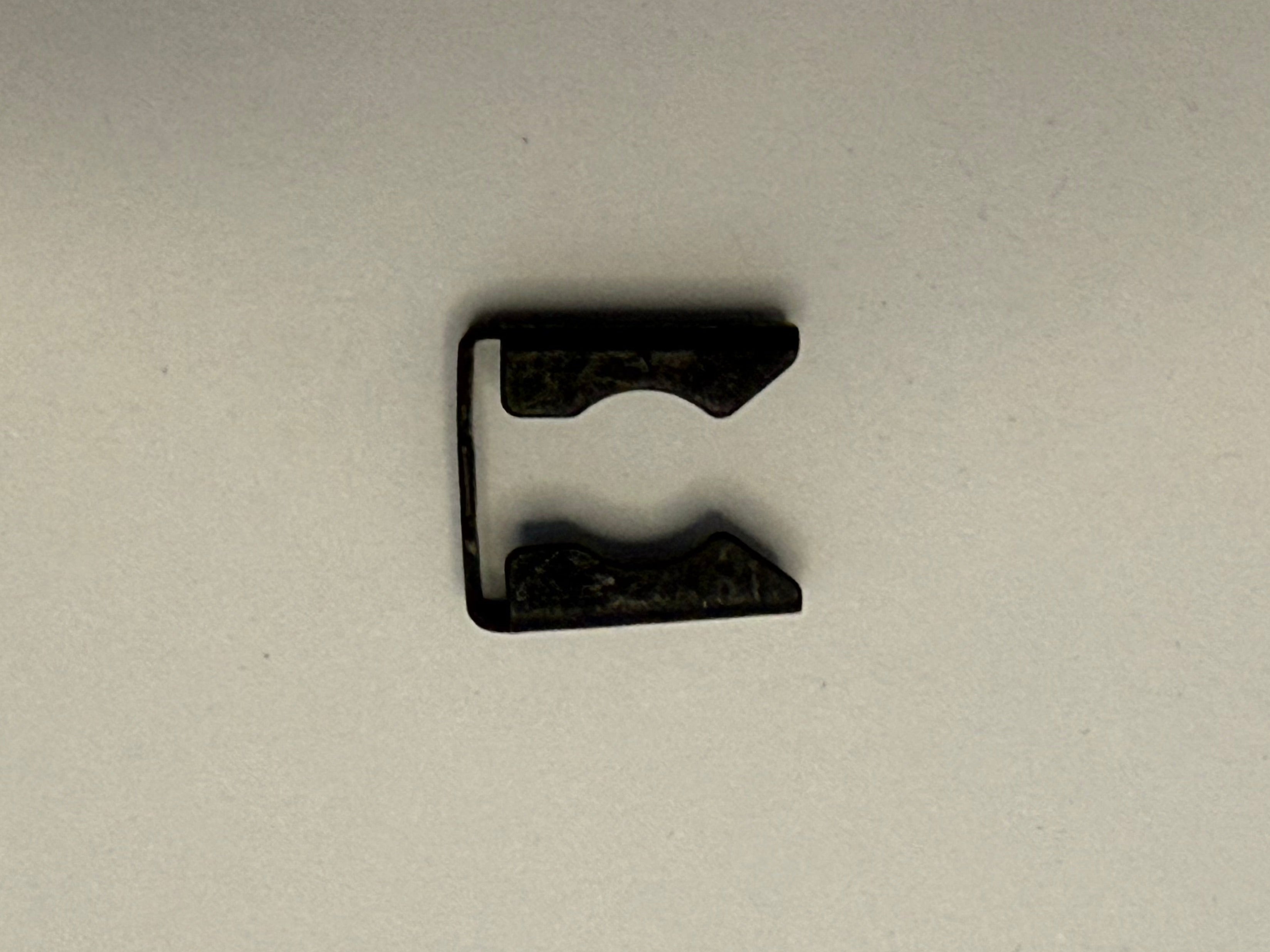 Land Rover FUEL INJECTOR CLIP 1274729