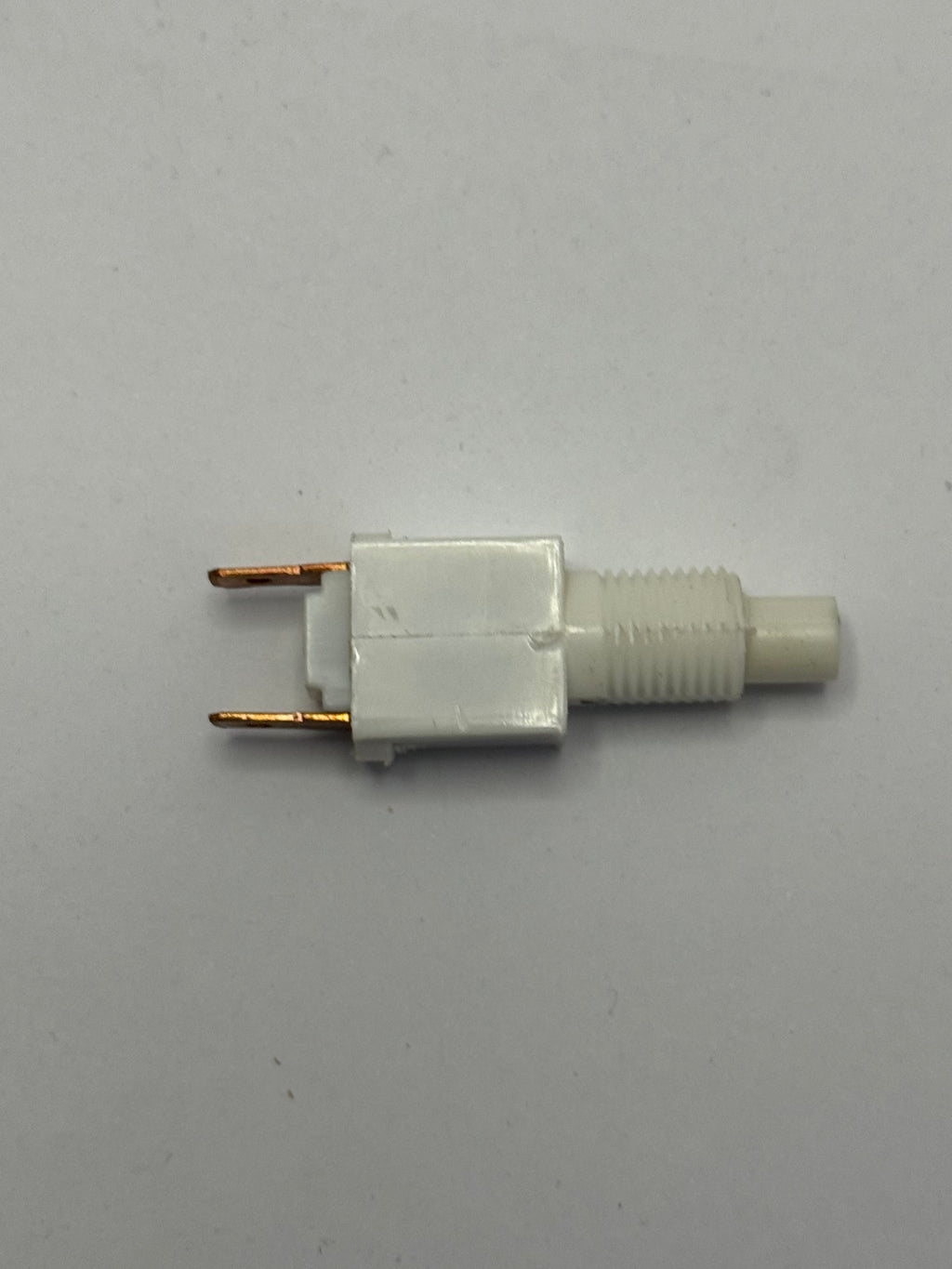 BRAKE LIGHT SWITCH 13H3735L