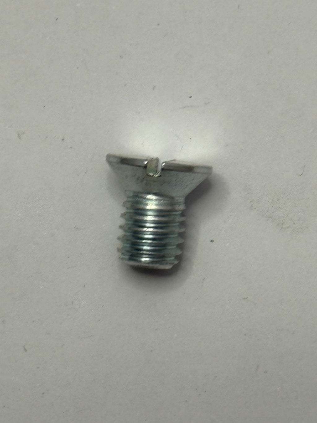 LAND ROVER SCREW BRAKE DRUM 1510