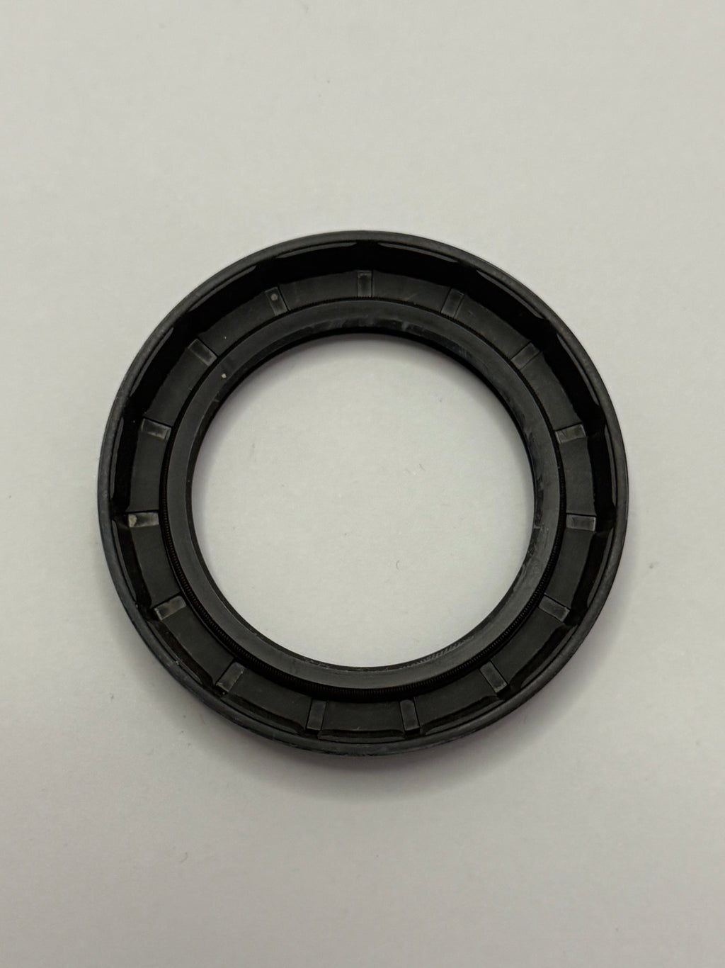 Land Rover, Range Rover AXLE SEAL 236923