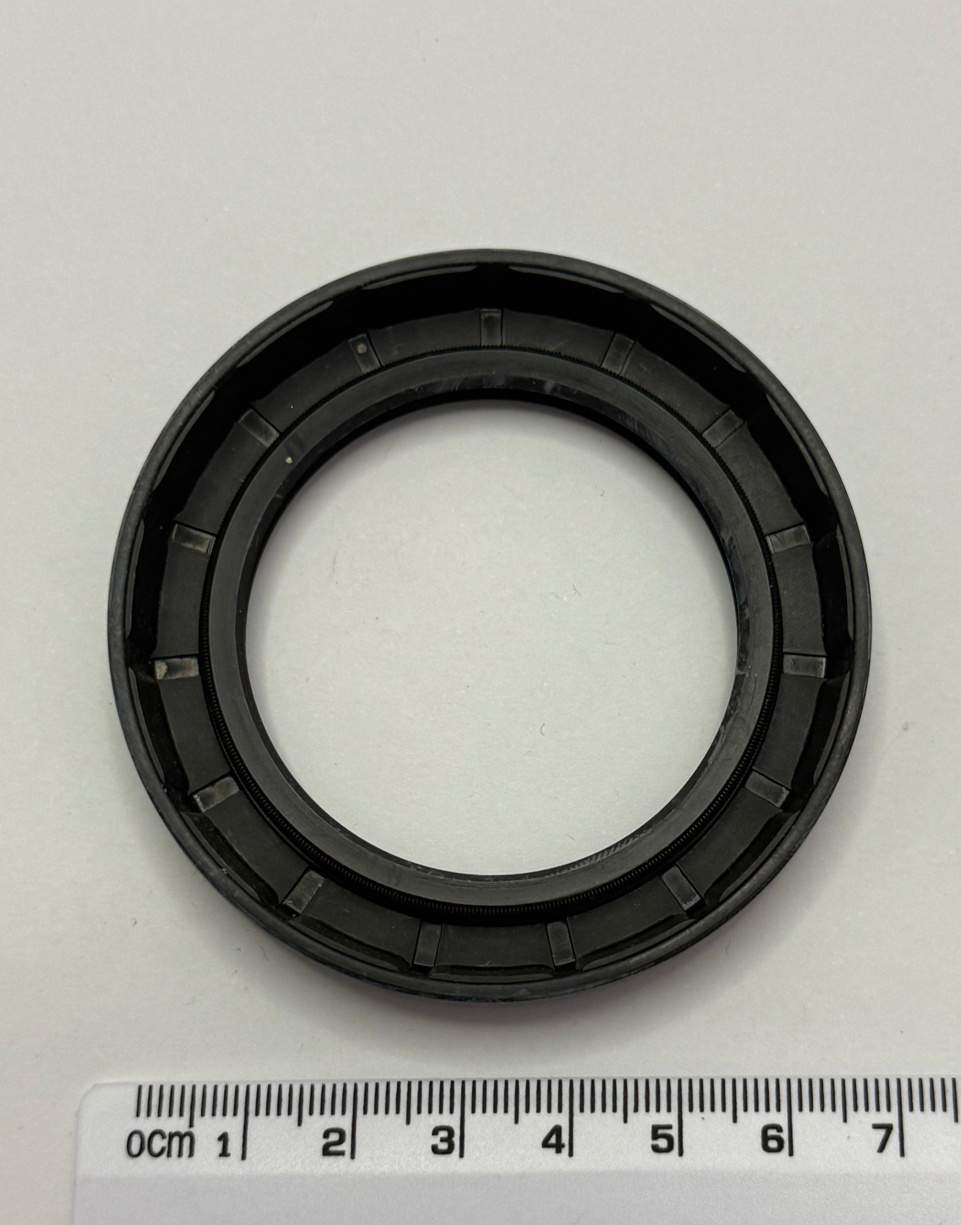 AXLE SEAL 236923