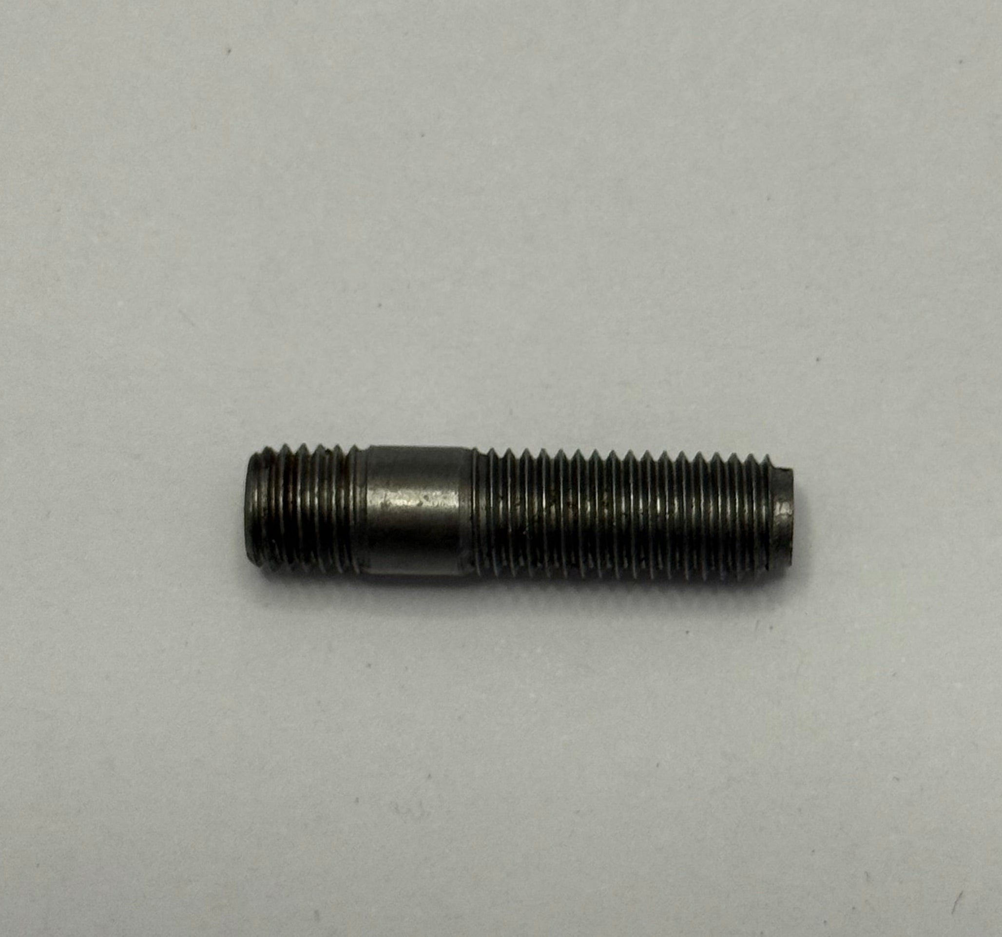EXHAUST STUD 252621
