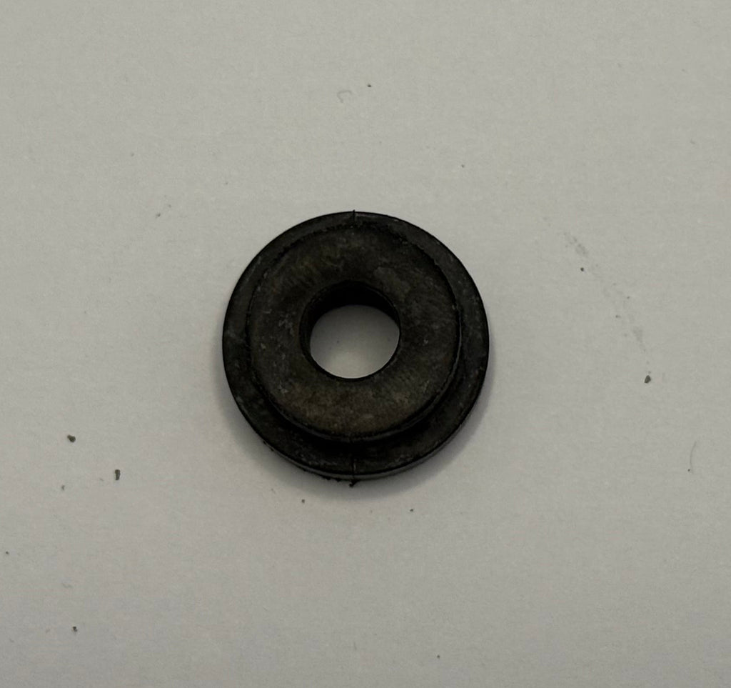 Range Rover, Land Rover RADIATOR MOUNT 572312