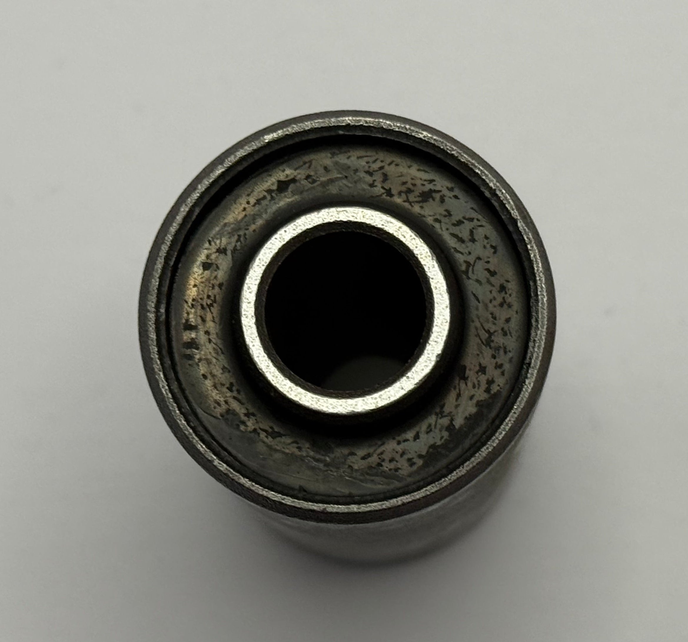 Land Rover SHACKLE BUSH 90577434