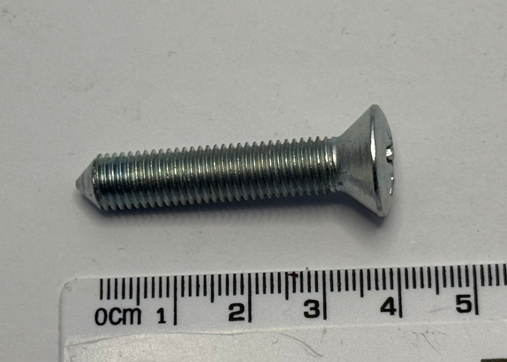 Land Rover TORX DRIVE BOLT BYG100140L