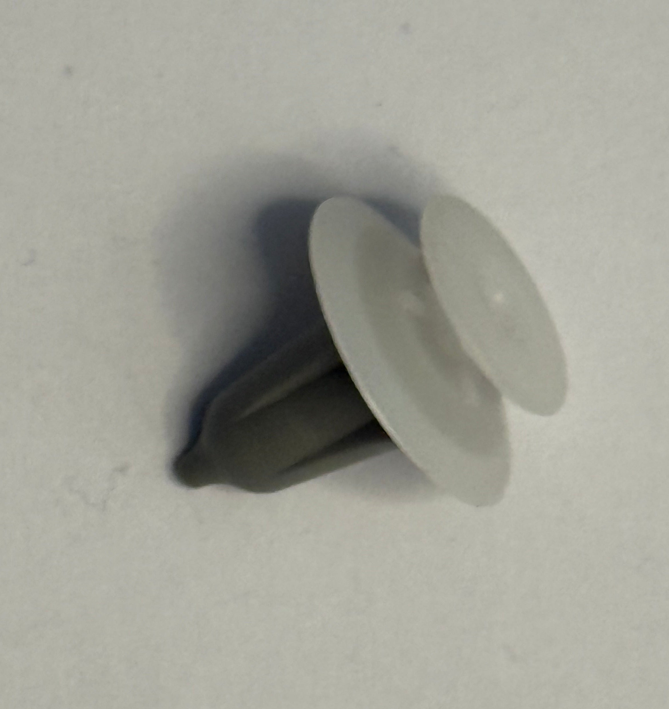 Land Rover DYC10031L TRIM CLIP