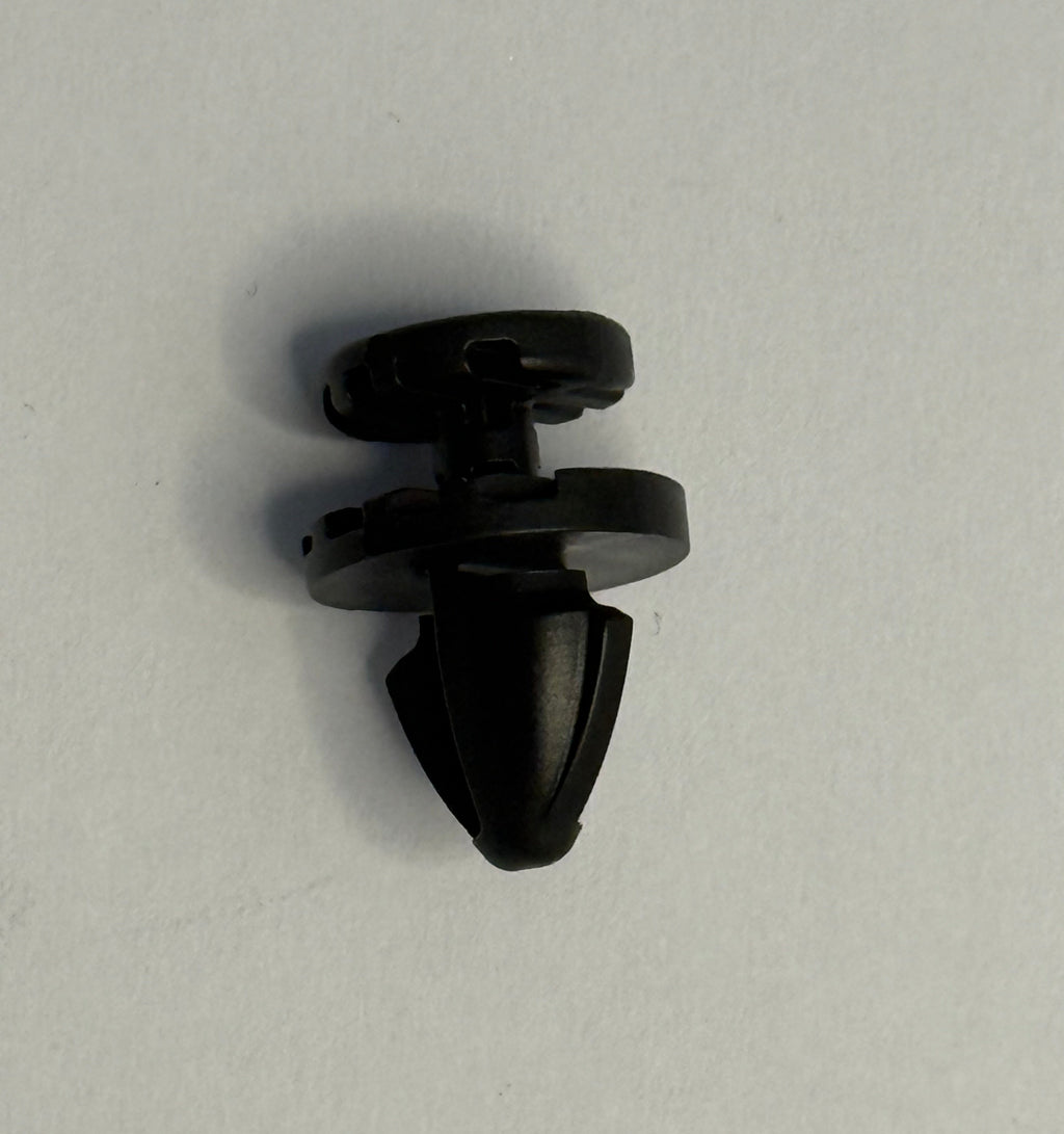 Land Rover DYC500010 WHEEL ARCH CLIP