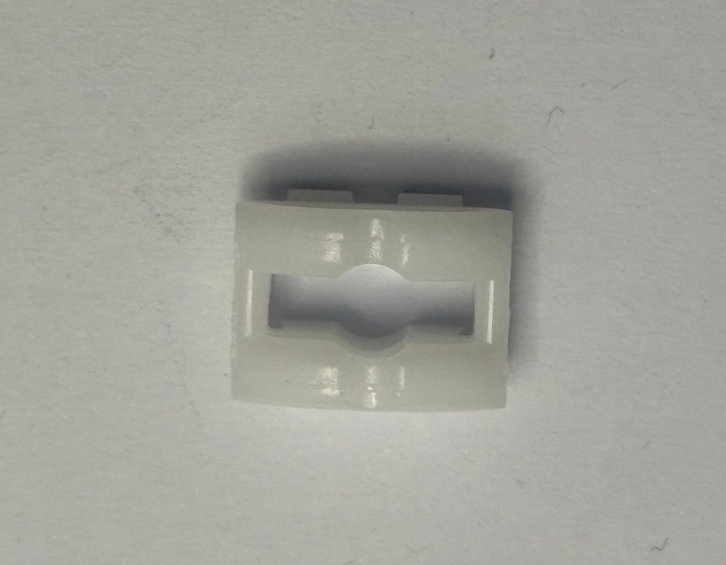 Land Rover, Range Rover DYF500010 RETAINING CLIP