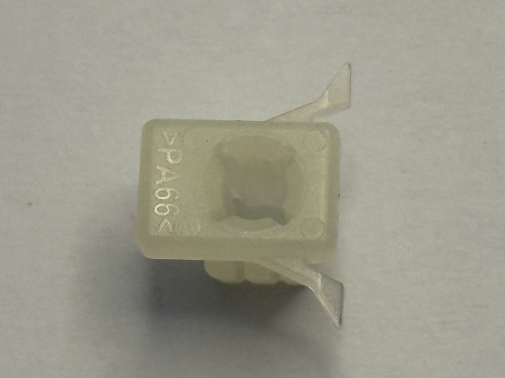 Land Rover, Range Rover DYH500131 CLIP