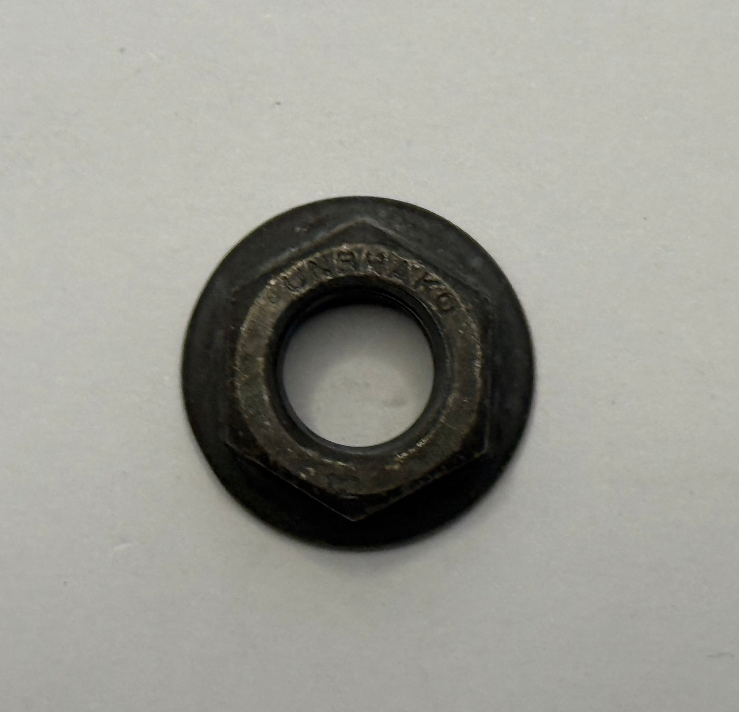 Land Rover, Range Rover ESR2034 EXHAUST DOWN PIPE NUT