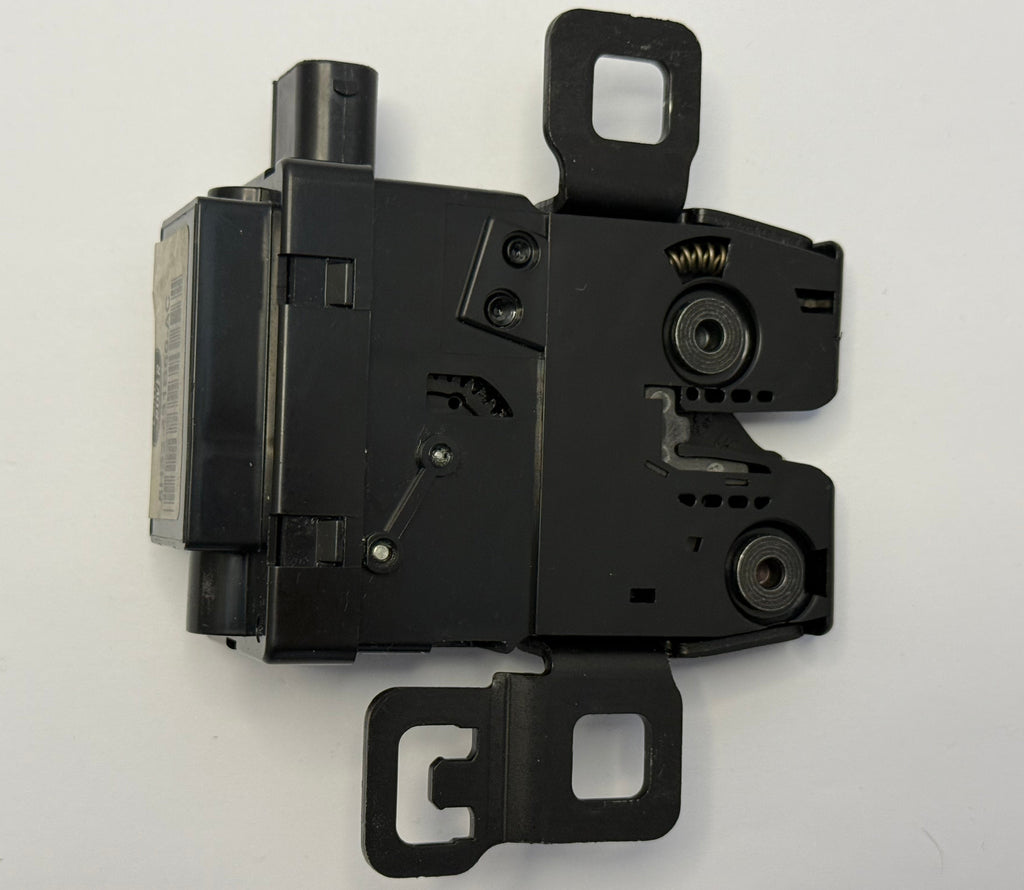 Range Rover FQR500170 UPPER TAILGATE LATCH