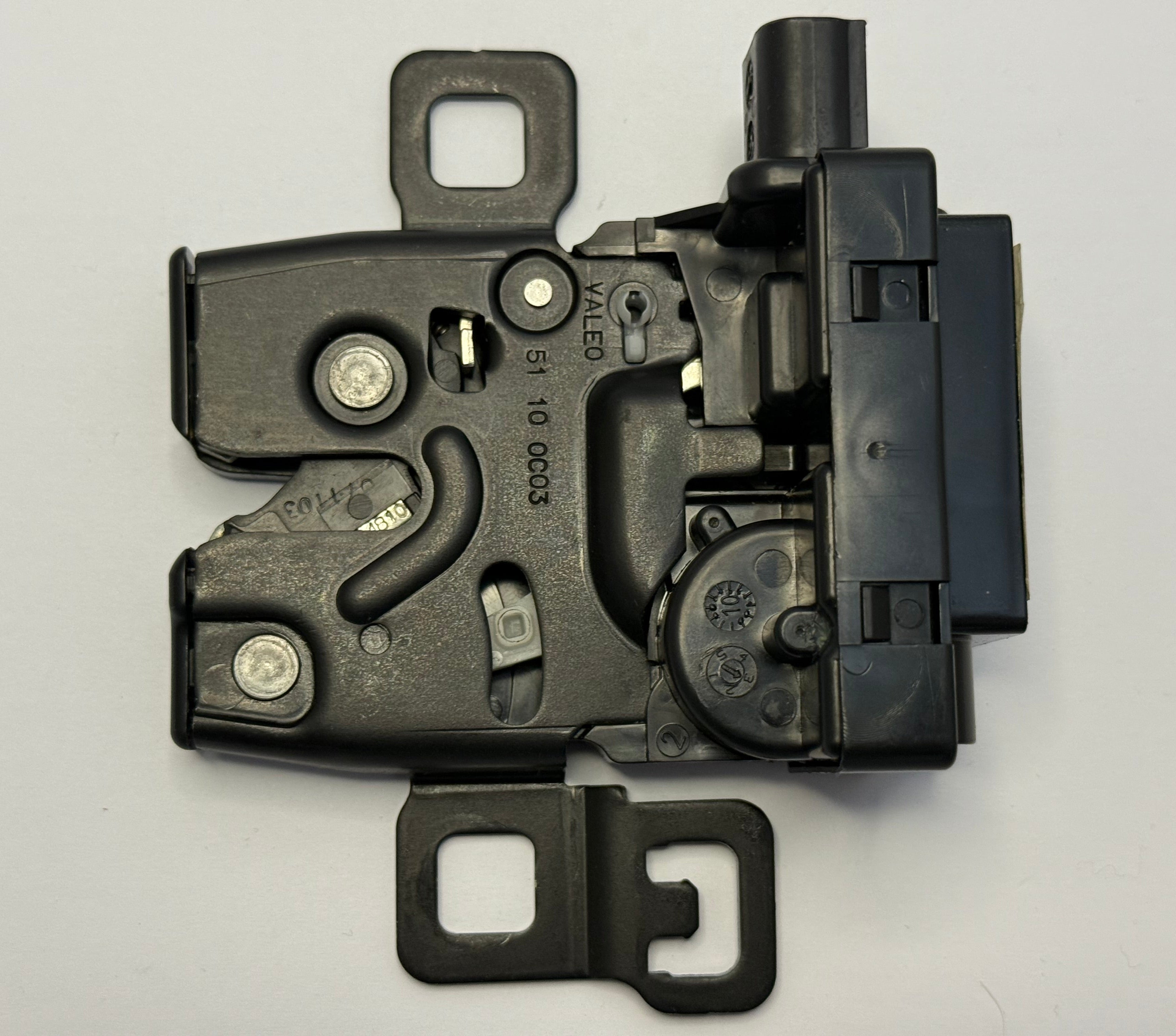 Range Rover FQR500170 UPPER TAILGATE LATCH