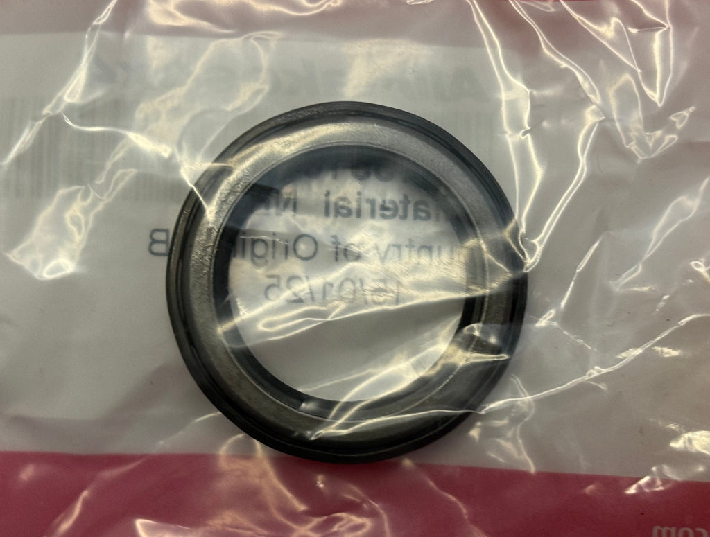 Land Rover, Range Rover HUB SEAL FTC5268