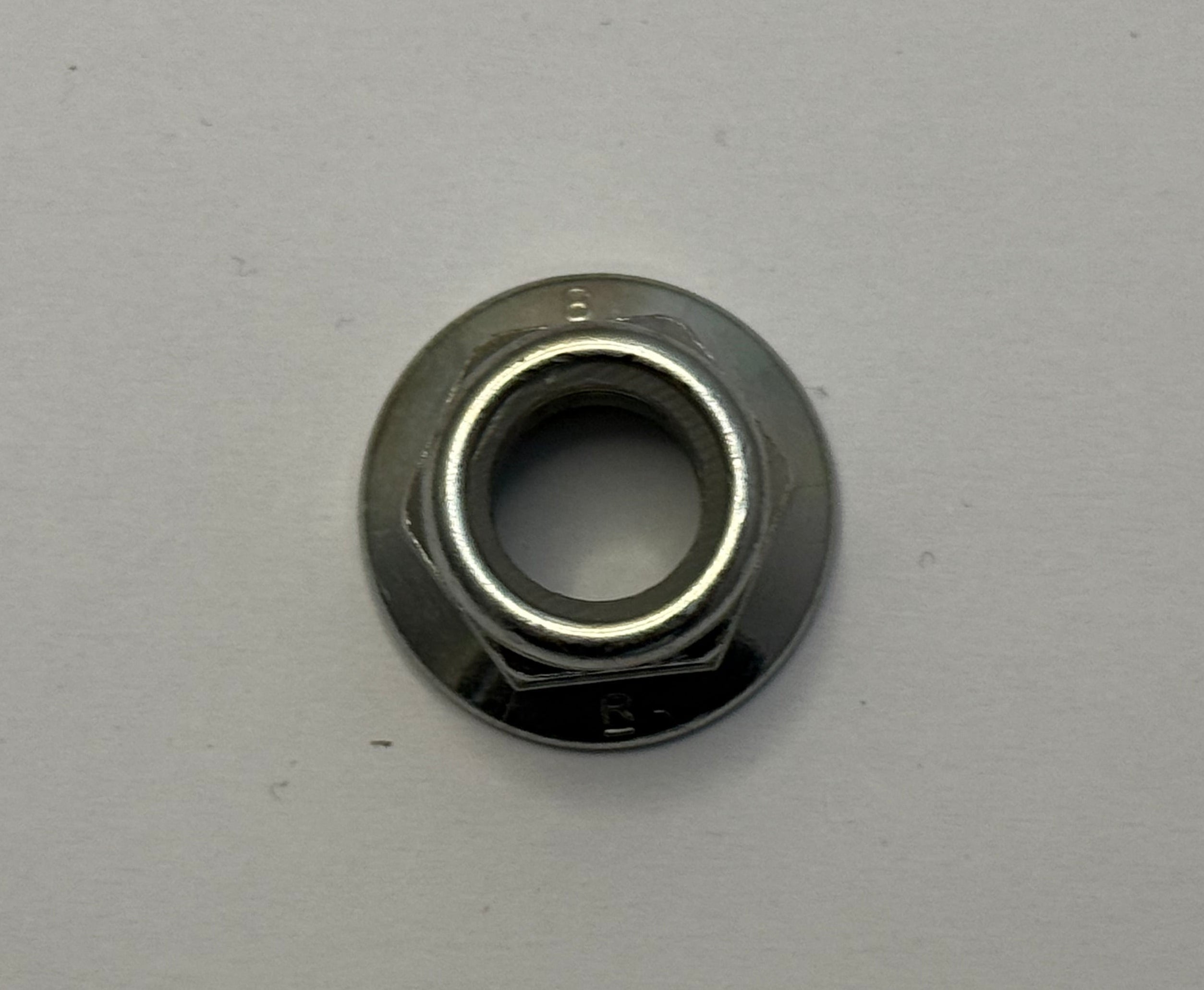 Land Rover, Range Rover Nut LR000055
