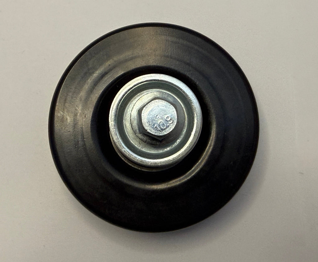 Land Rover IDLER PULLEY LR000737