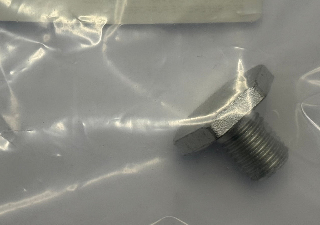 Land Rover, Range Rover SUMP PLUG LR004304